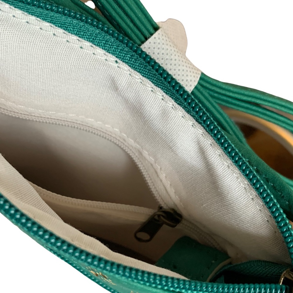 Château Green Crossbody Bag - Picture 2 of 6
